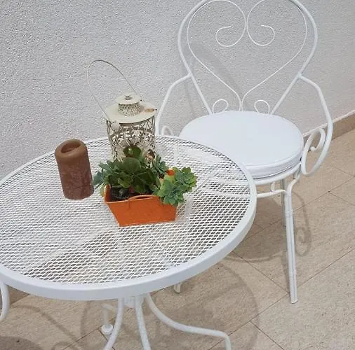 Subasic בית נופש זלארין