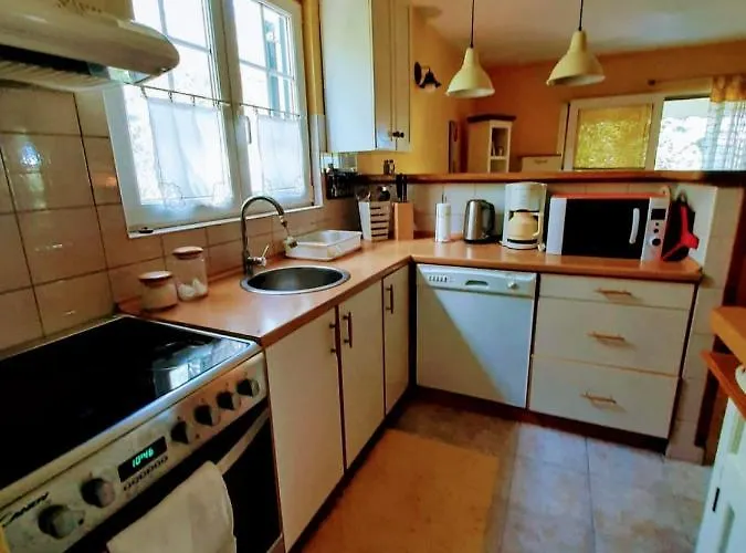 Subasic בית נופש זלארין